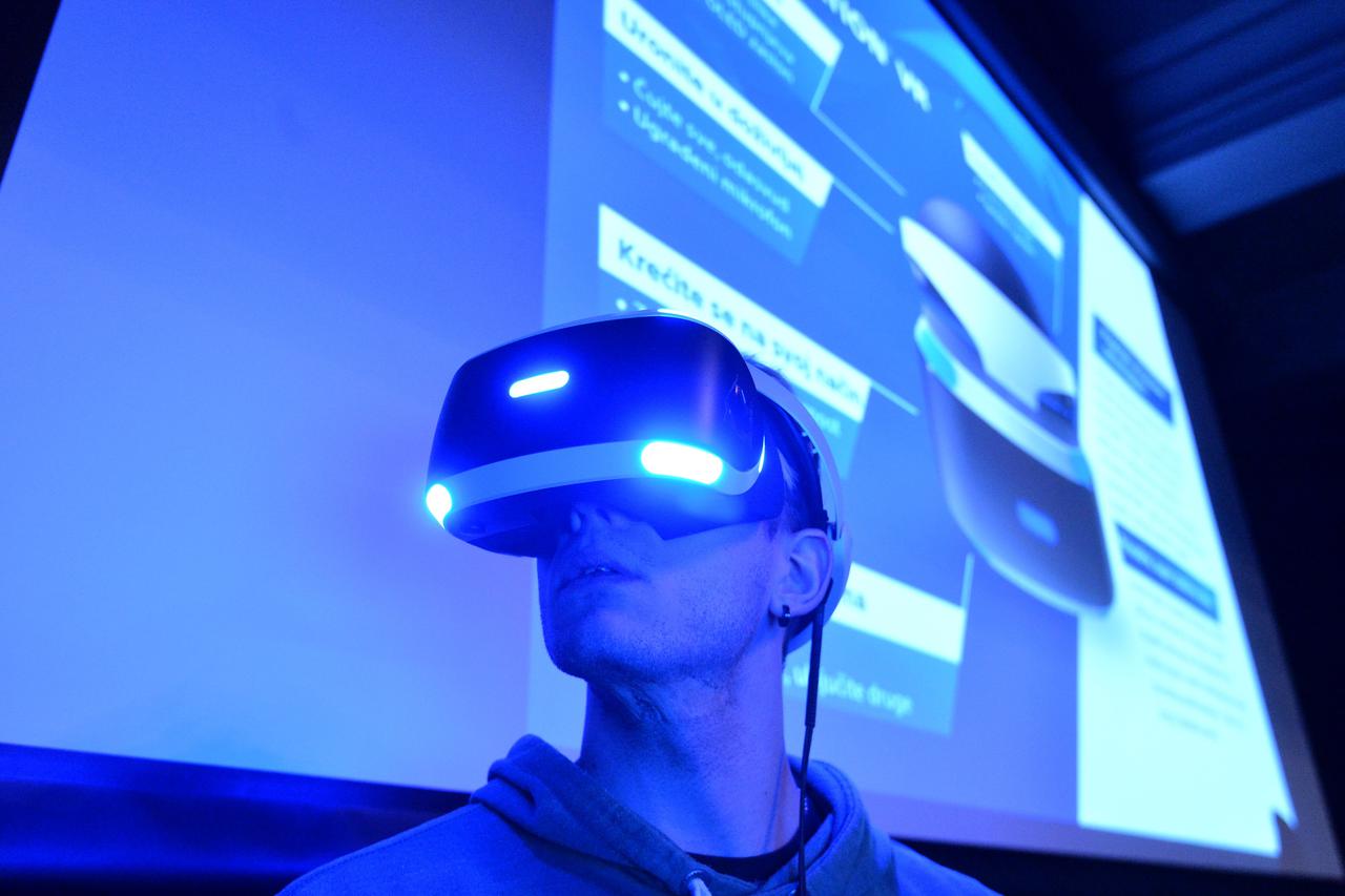 26.01.2017., Kino Europa, Zagreb - Hrvatski Telekom u sklopu Bug Future Showa 2017. predstavio PlayStation VR.  Photo: Marko Lukunic/PIXSELL