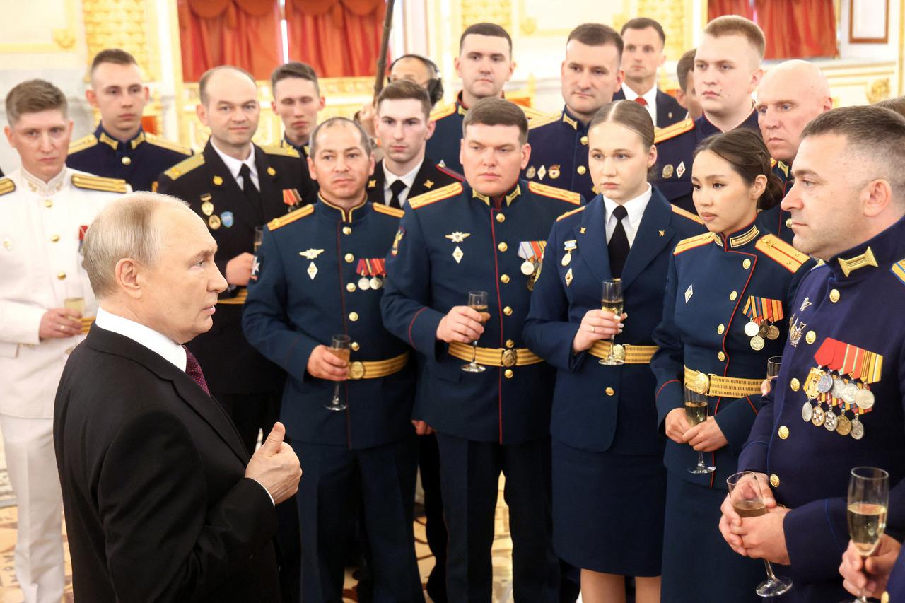 storyeditor/2026-07-10/2026-06-23T120539Z_1637225221_RC2OZLASDKRO_RTRMADP_3_UKRAINE-CRISIS-RUSSIA-PUTIN.JPG