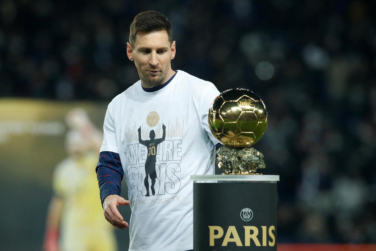 FILE PHOTO: Ligue 1 - Paris St Germain v OGC Nice