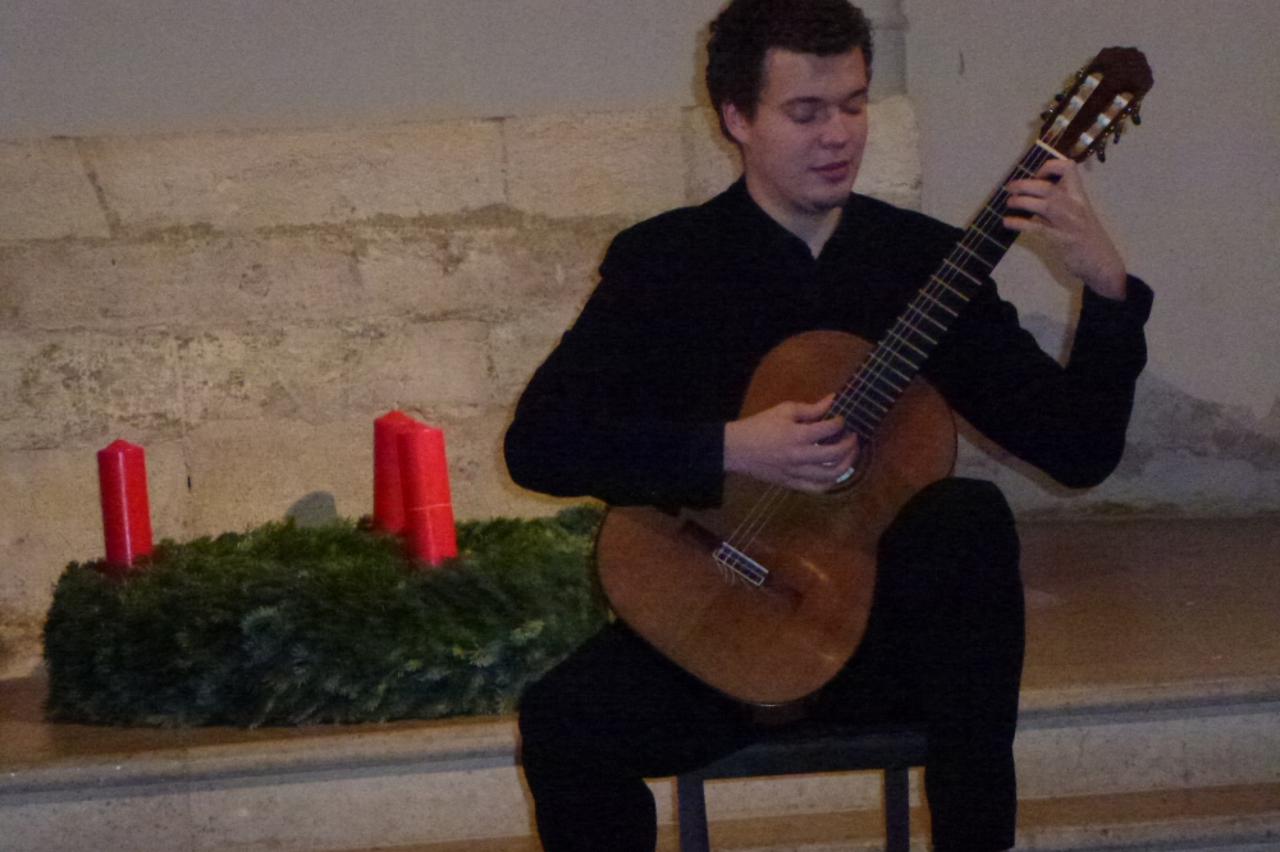 Gitarist Srđan Bulat na bečkom recitalu  (1)