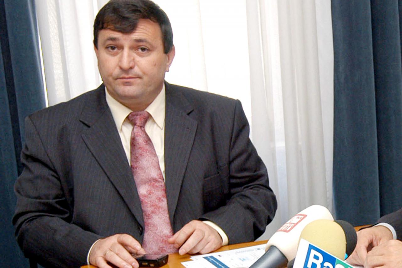 \'25.10.2010., Sisak - Zeljko Krapljan,jedan od direktora u HAC-u uvijek je tvrdio da su optuzbe Majde Rumora za korupciju lazne. Photo:Nikola Cutuk/PIXSELL\'