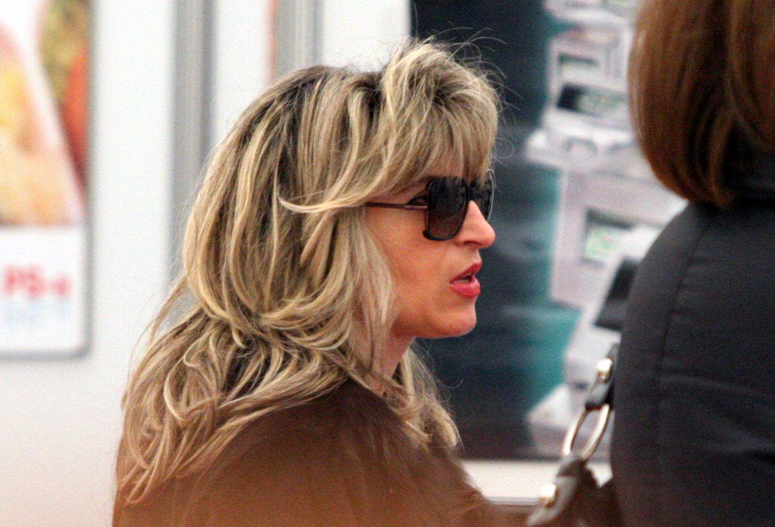 Bivši splitski gradonačelnik Željko Kerum, a danas političar danas je u sretnom braku s Fani Kerum, a s kojom ima troje djece. No, prije nego je upoznao zgodnu plavušu bio je u braku s Ankicom Kerum, a s kojom ima sina Joška i kći Nevu.