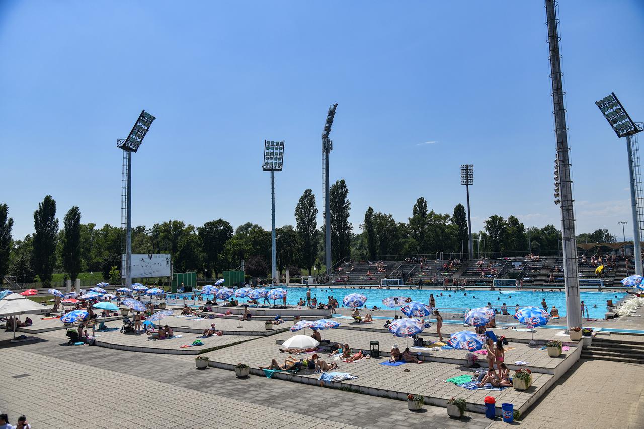 Na bazenu Mladost omogućeno besplatno kupanje tijekom velikih vrućina