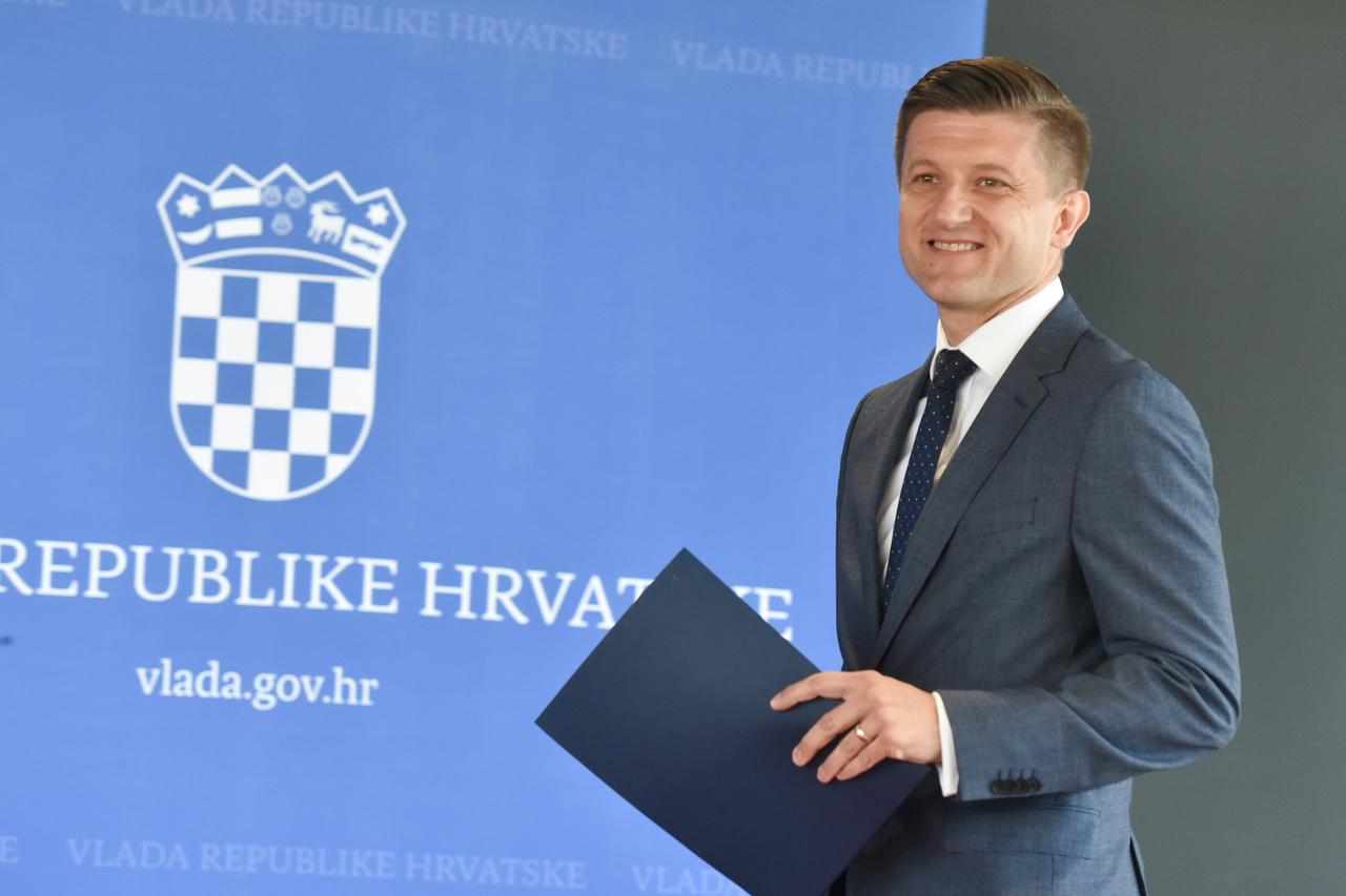 Zdravko Marić nakon sjednice Vlade RH o svom odlasku s pozicije ministra