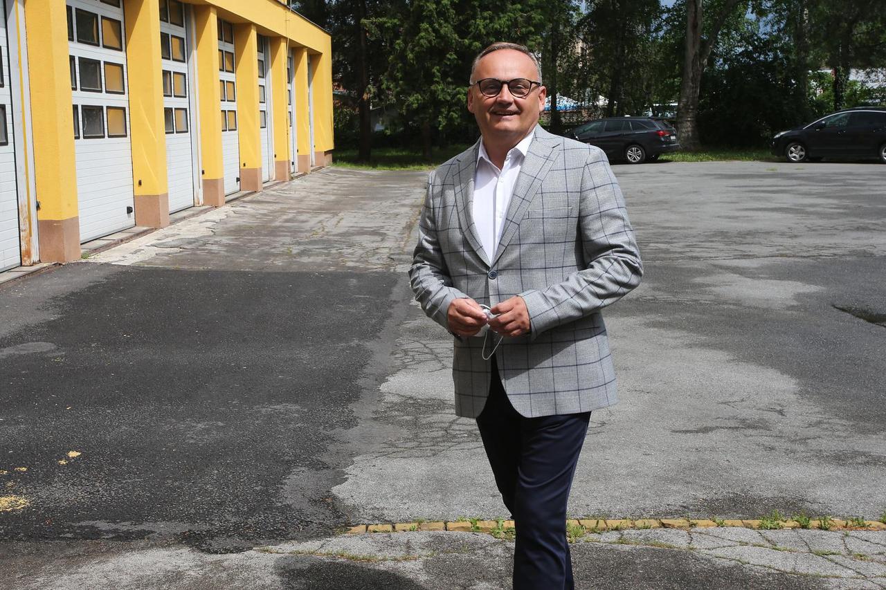 Osijek: Berislav Mlinarević glasao na lokalnim izborima