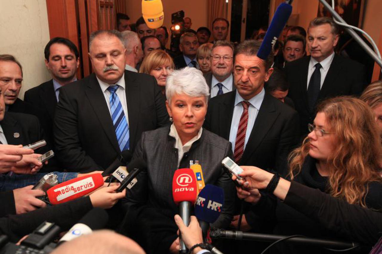hdz, izbori, kosor, milinović (1)