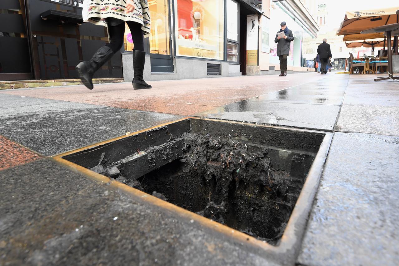 Ukradeni poklopac šahta u Zagrebu