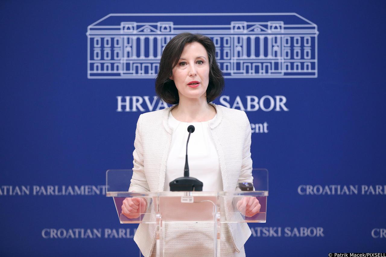 Zagreb: Dalija Orešković o Plenkoviću i demontiranju institucija