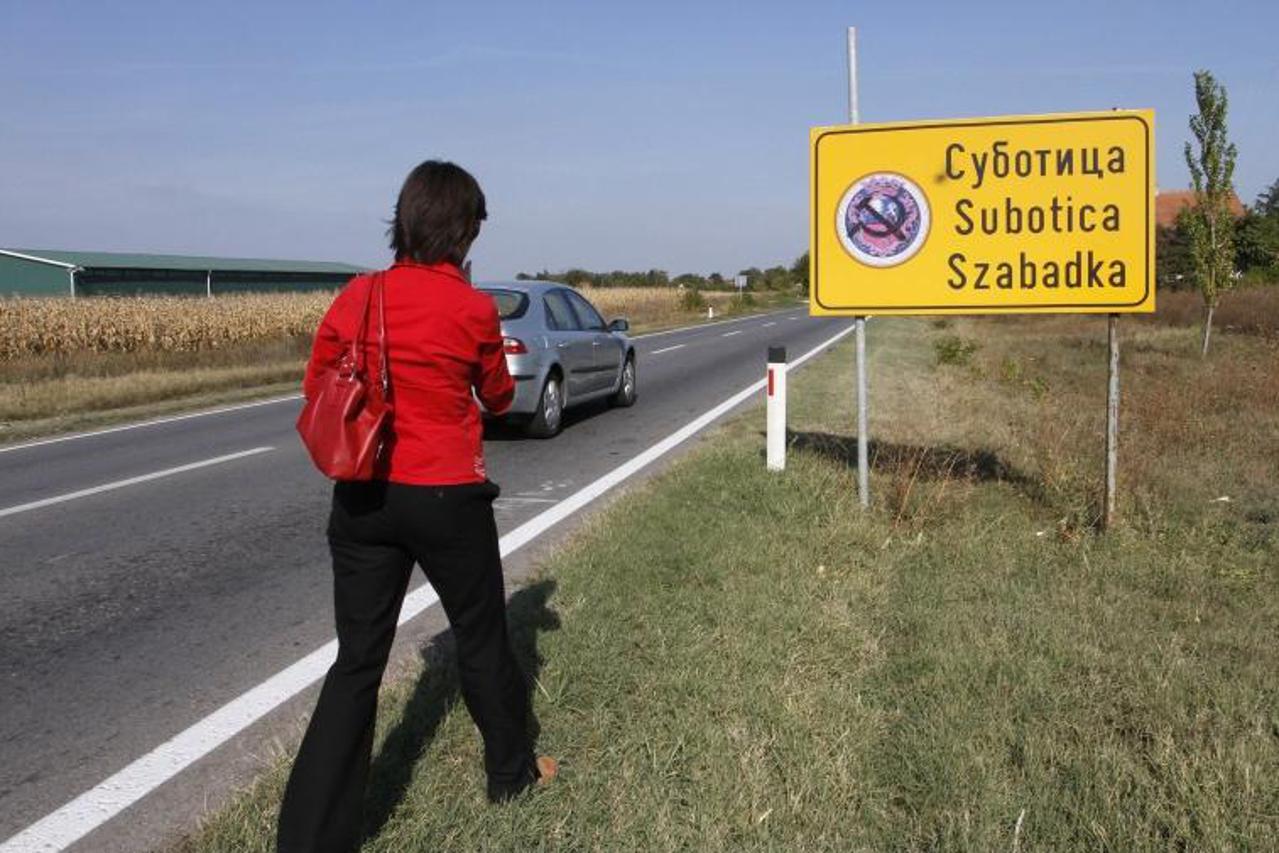 '05.10.2011, Subotica,Srbija - Razgovor s Hrvatima i Bunjevcima o razlozima sukobljavanja, ne suradnji, zasto se na popisu stanovnistva ne zele izjasniti kao Hrvati. Ulaz u Suboticu. Photo: Marko Mrko