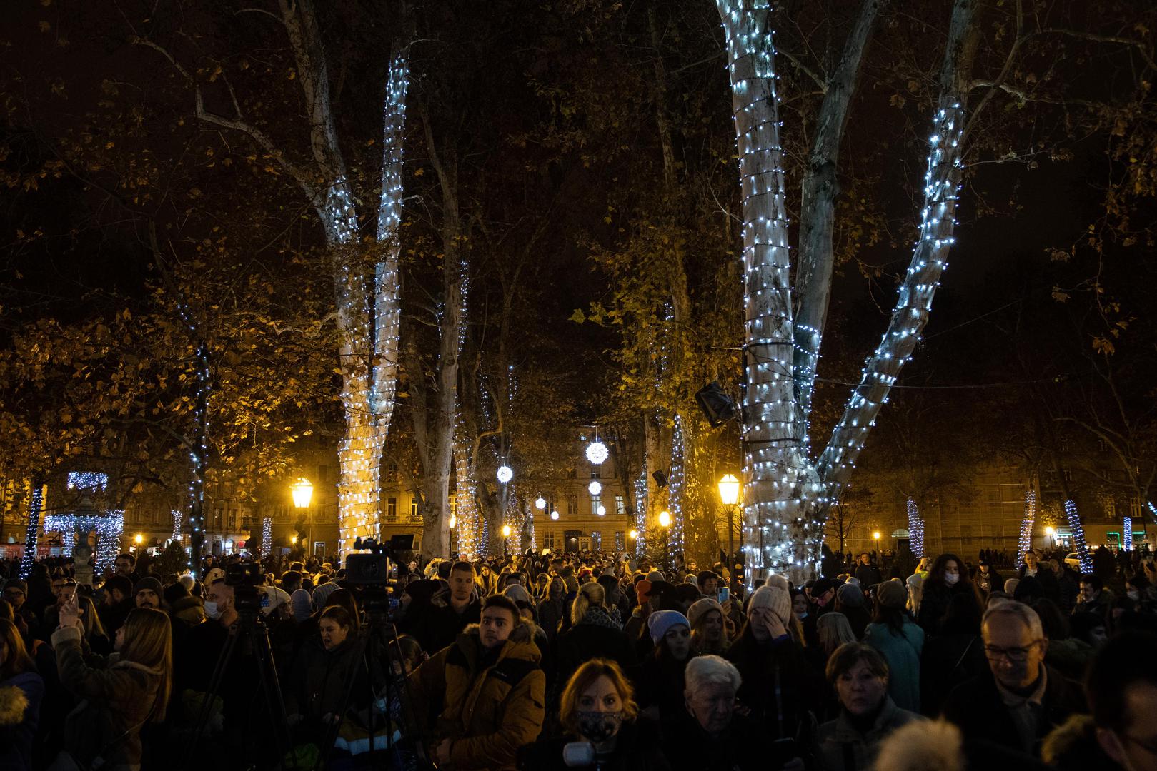 27.11.2021., Zagreb - Paljenjem lampica na Zrinjevcu zapoceo Advent u Zagrebu. Advent je sluzbeno otvorio gradonacelnik Tomislav Tomasevic