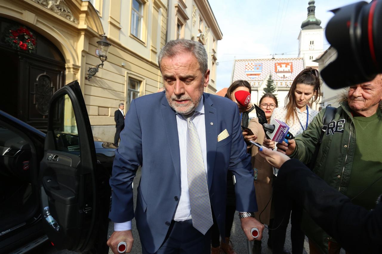 Milan Bandić se vratio u bolnicu