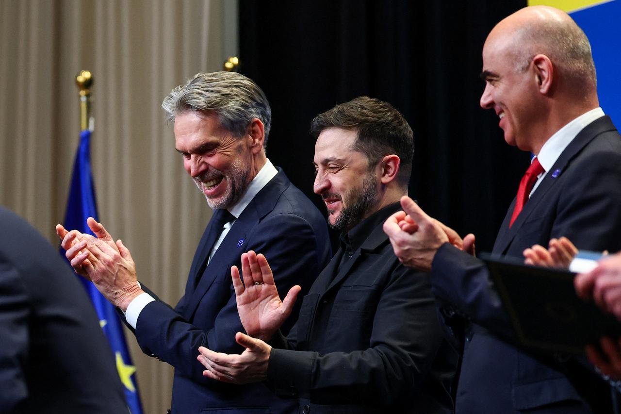 European leaders meet to discuss Ukraine's compensation claims, at The Hague