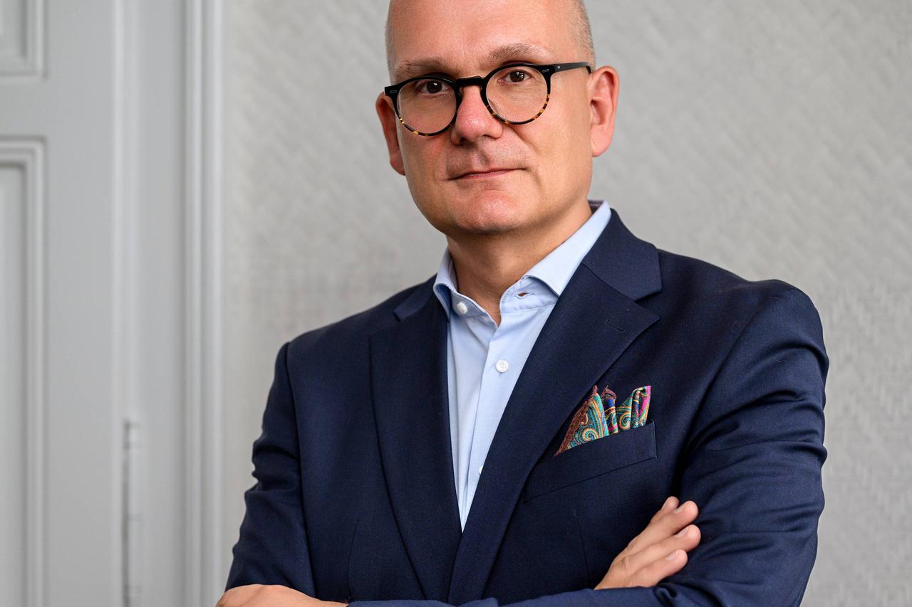 Dr. Julije Domac