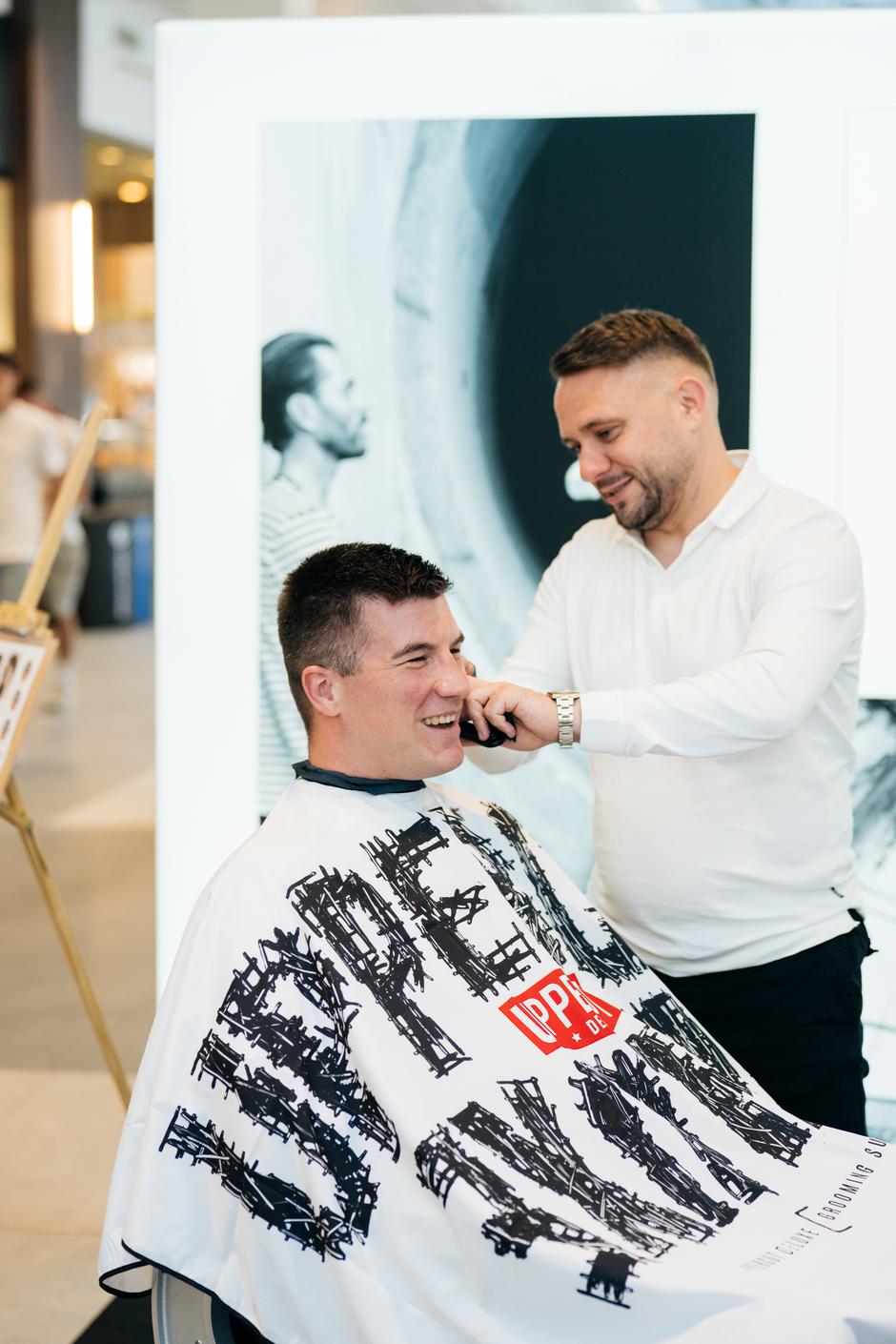 Salon Premium
