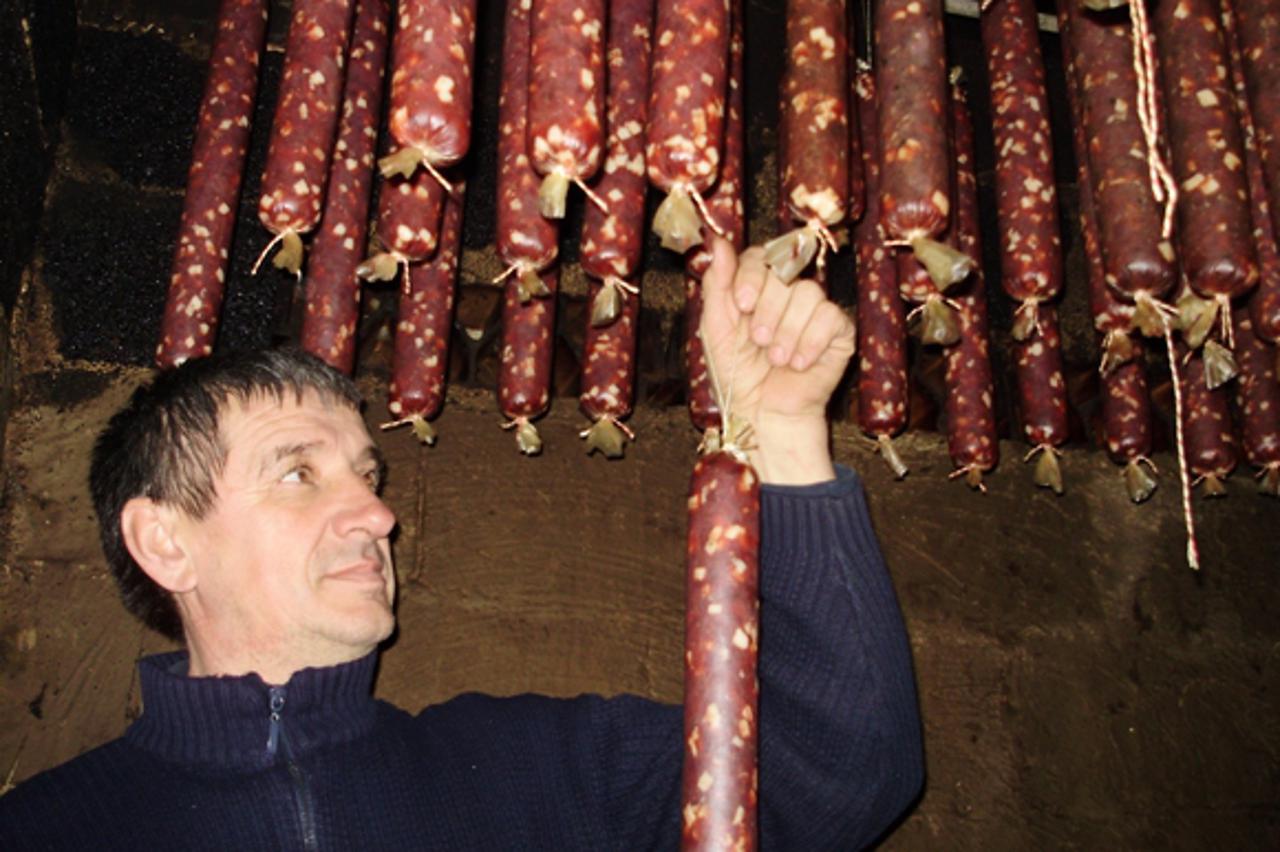 Domaće salame (1)