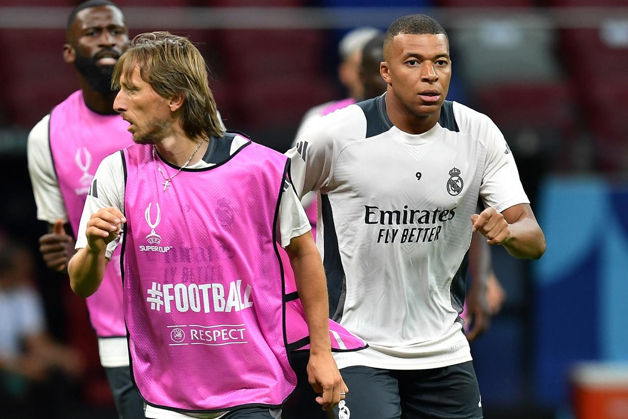 UEFA Super Cup - Real Madrid Training