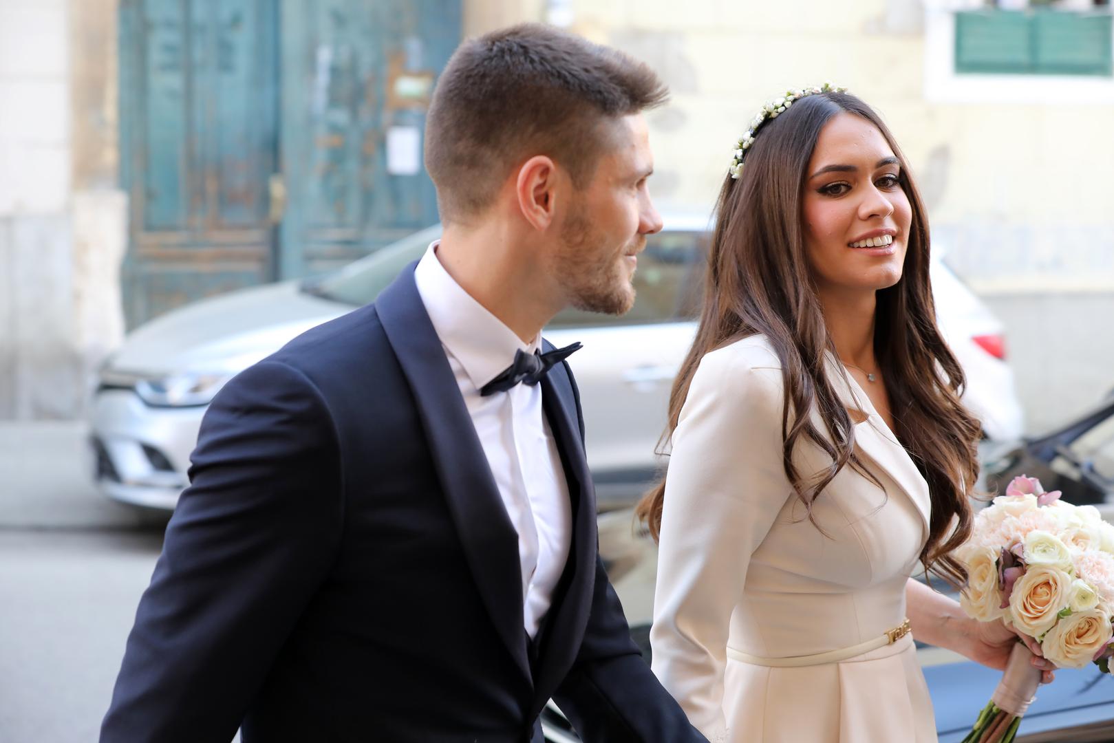 Hrvatski nogometni reprezentativac i član njemačkog Hoffenheima Andrej Kramarić (32) i njegova supruga Mia na svijet su dočekali svoje drugo dijete.
