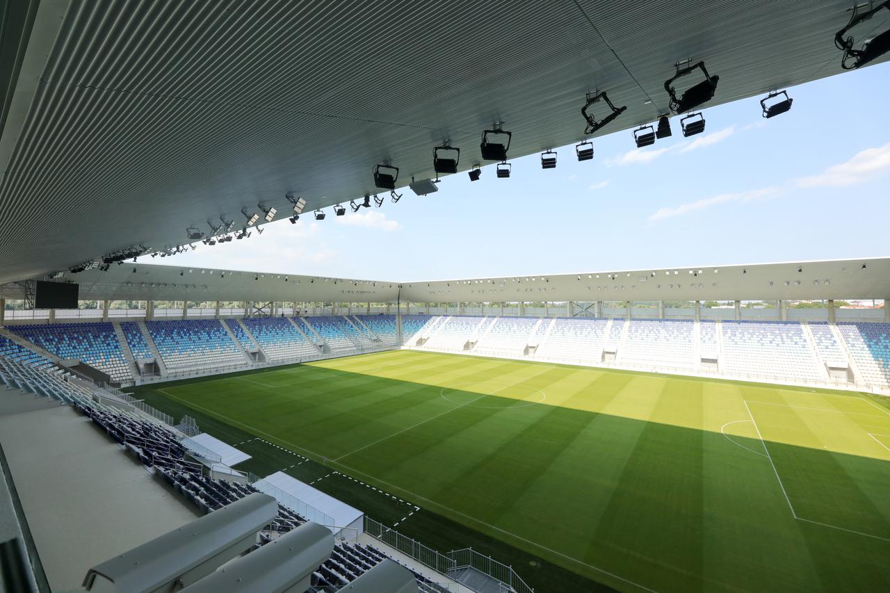 Osijek: NK Osijek započeo pripreme na svom novom stadionu