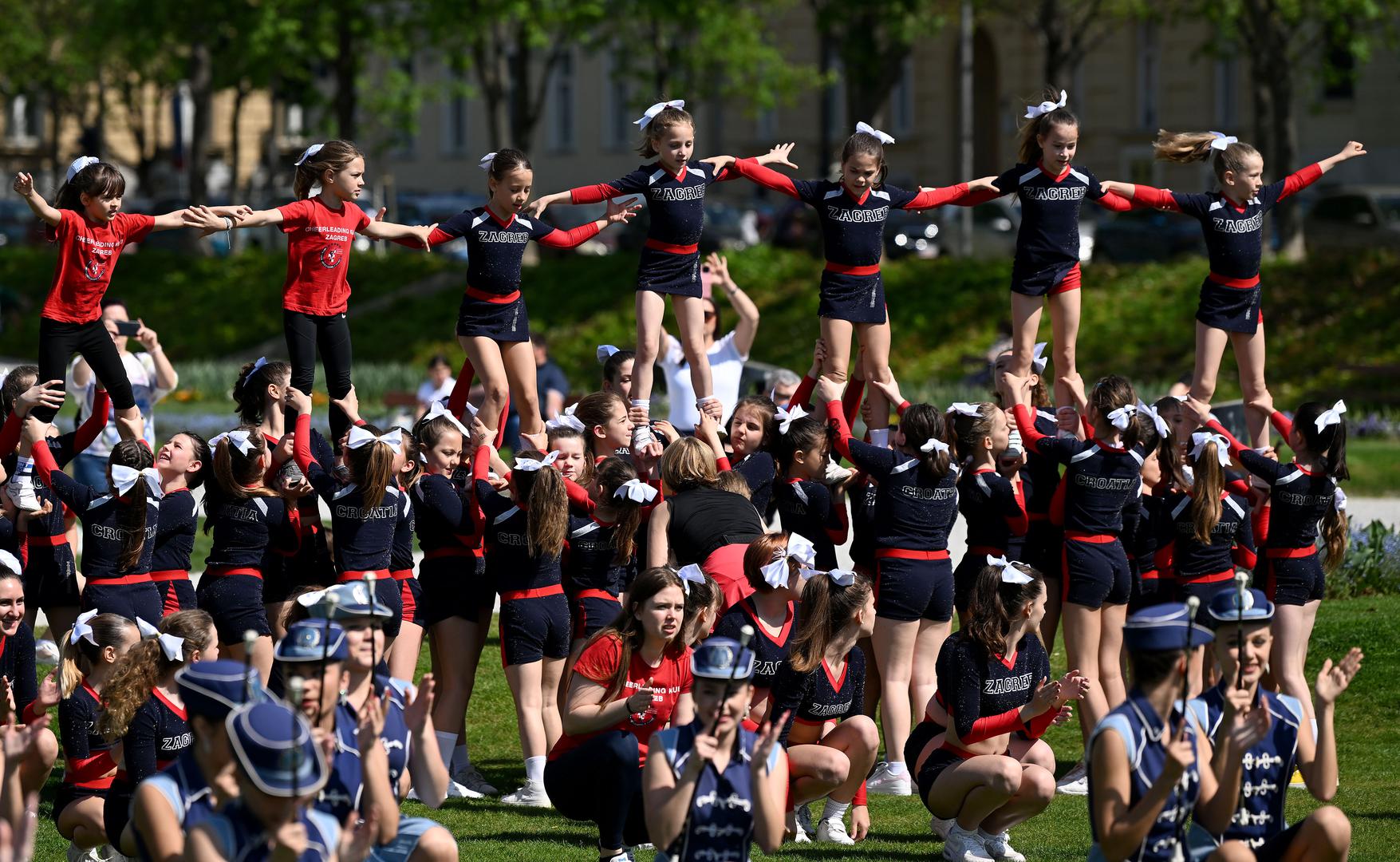 U Zagrebu se plesalo na Trgu Kralja Tomislava