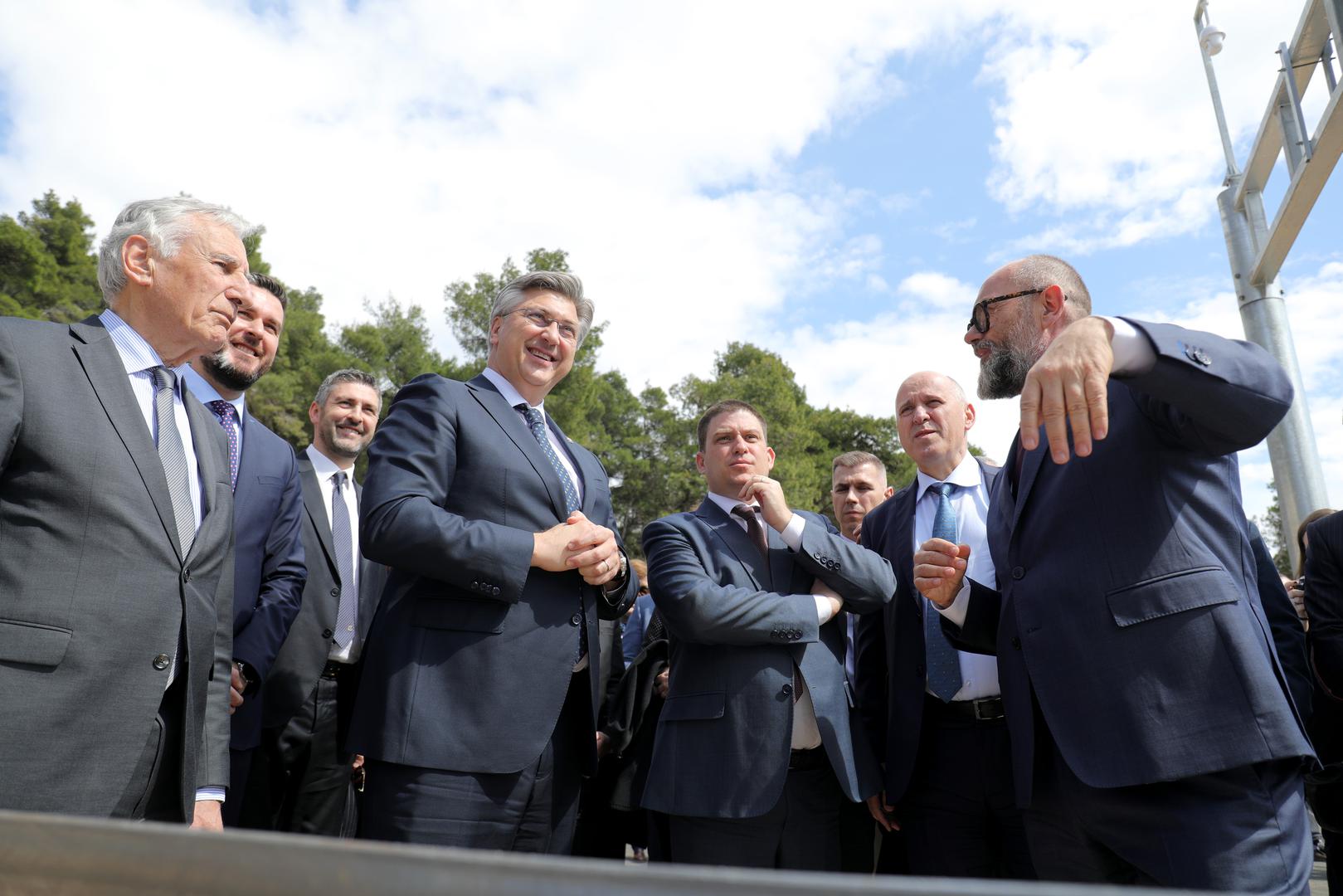 19.04.2023., Ston - Svecano otvorenje Stonske obilaznice koja cini posljednju fazu projekta "Cestovna povezanost s juznom Dalmacijom" u sklopu koje je u srpnju prosle godine otvoren Peljeski most. predsjednik Vlade Andrej Plenkovic Photo: Grgo Jelavic/PIXSELL