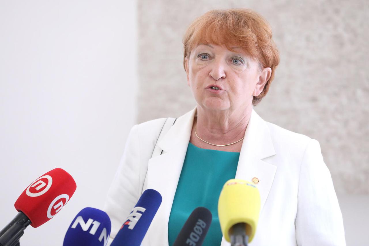 Zagreb: Zlata Hrvoj Šipek dala izjavu nakon saslušanja na Antikorupcijskom vijeću
