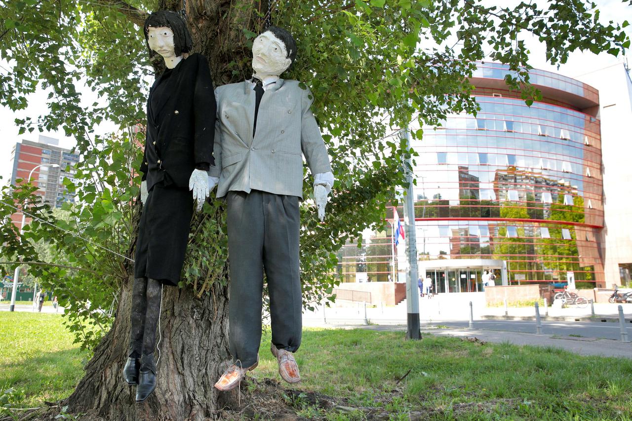 Avenija mrtvih poduzetnika