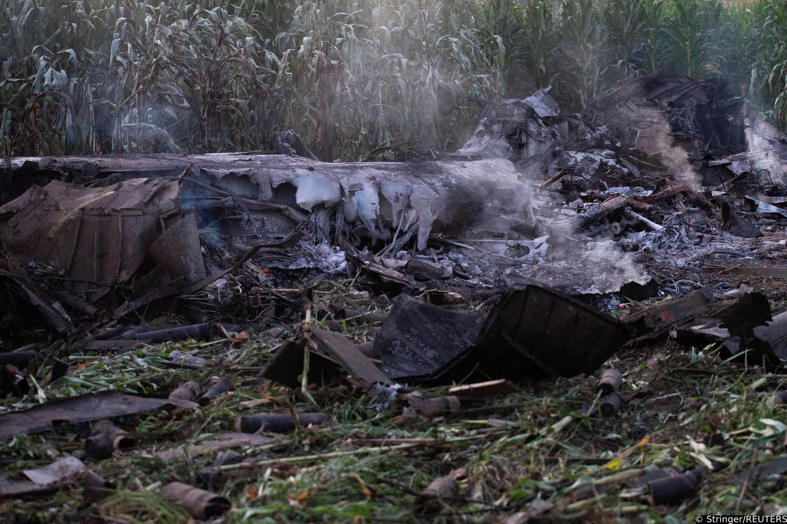 Debris is seen at the crash site of an Antonov An-12 cargo plane owned by a Ukrainian company, near Kavala, Greece, July 17, 2022. REUTERS/Stringer NO RESALES. NO ARCHIVES Photo: Stringer/REUTERS