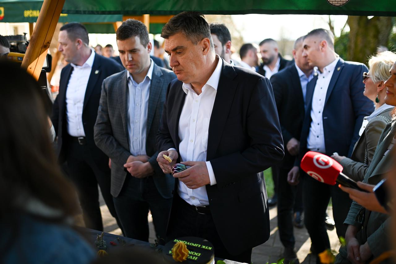 Lipovljani: Predsjednik Milanović posjetio izlagače Uskrsnog sajma