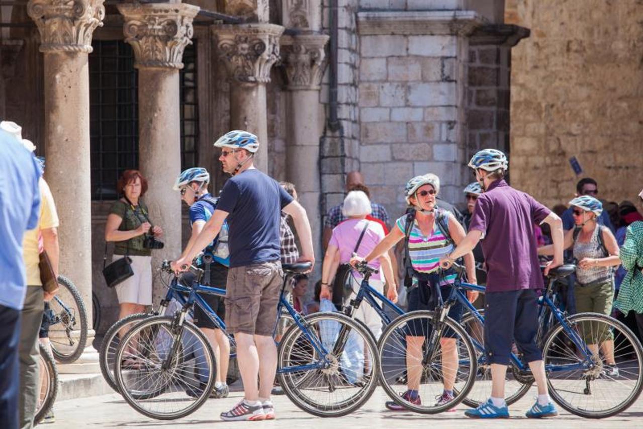 turisti bicikli