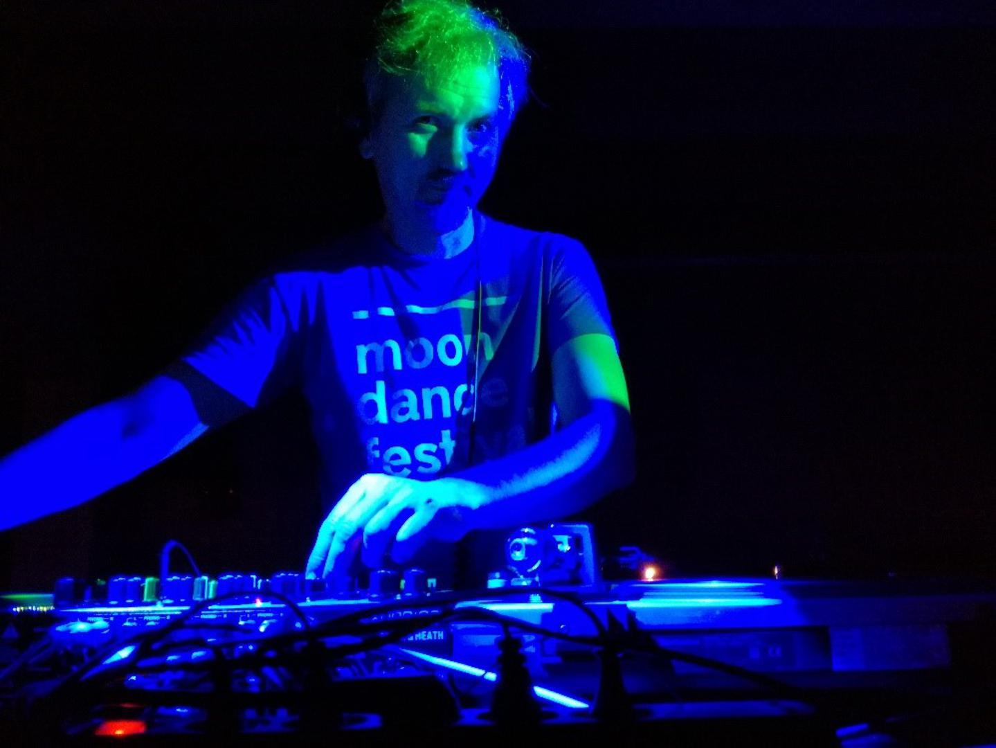 Skeptik aka Pero FullHouse