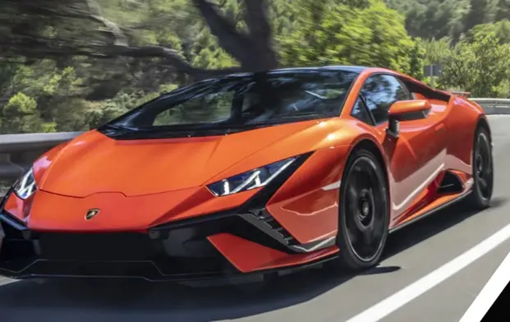 Cijena Lamborghini Huracana se kreće između 300.000 i 400.000 eura. Ima 640 konjskih snaga.