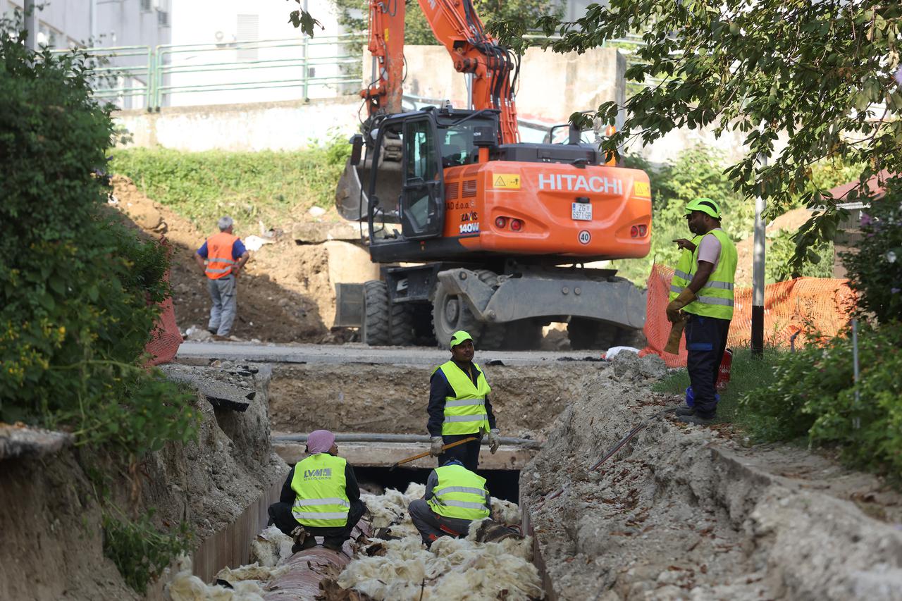 Zagreb: Radovi na revitalizaciji magistralnog vrelovoda u Hanamanovoj ulici