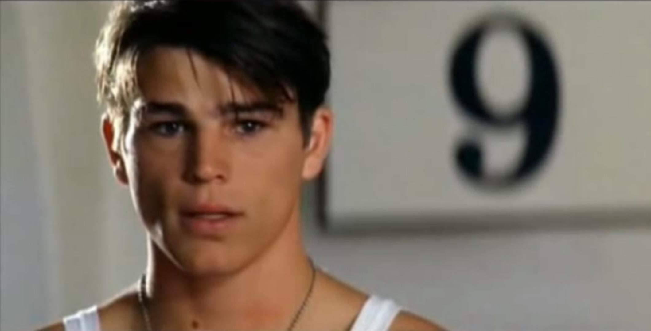 Kada je 2001. godine prikazan film "Pearl Harbor", žene diljem svijeta zaljubile su se u jednog glumca – Josha Hartnetta, evo što on sad radi i kako izgleda.