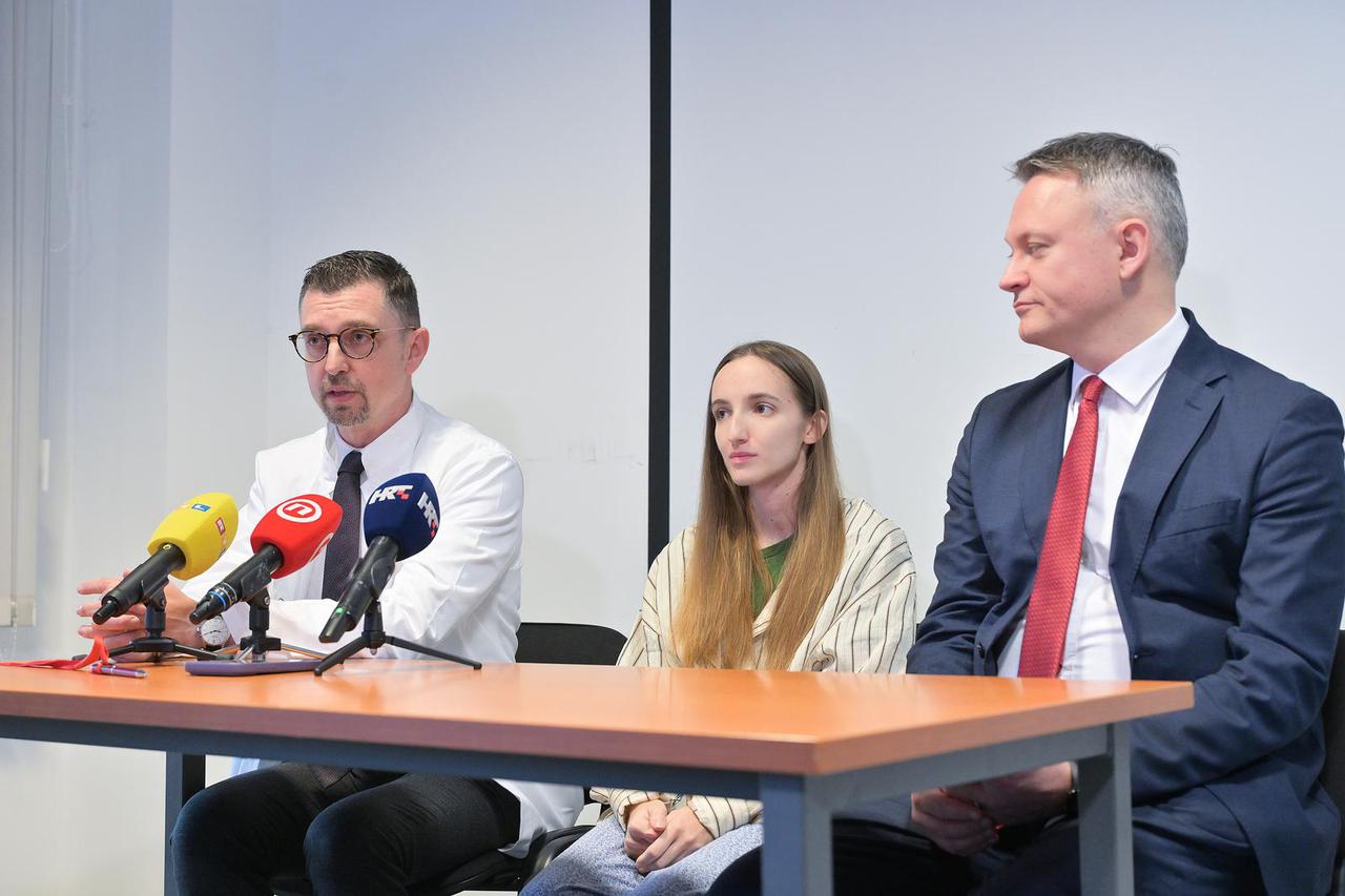 Zagreb: Konferencija za medije povodom izvedbe prvog endoskopskog zahvata na aortalnom zalistku