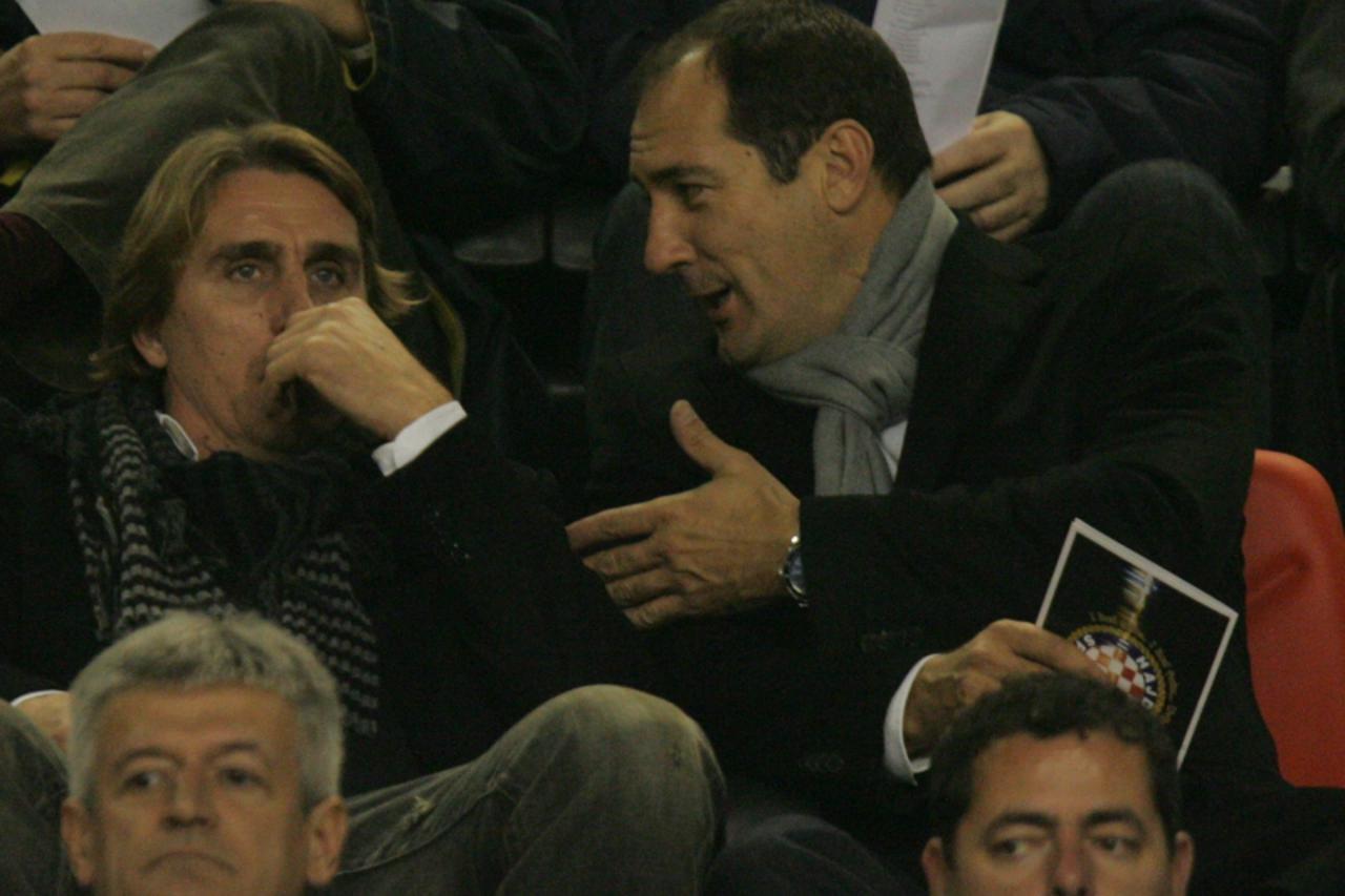 \'04.11.2010., Poljud, Split - Europska liga, 4. kolo, G skupina, Hajduk - Zenit. Igro Stimac i Alen Boksic. Photo: Ivo Cagalj/PIXSELL\'