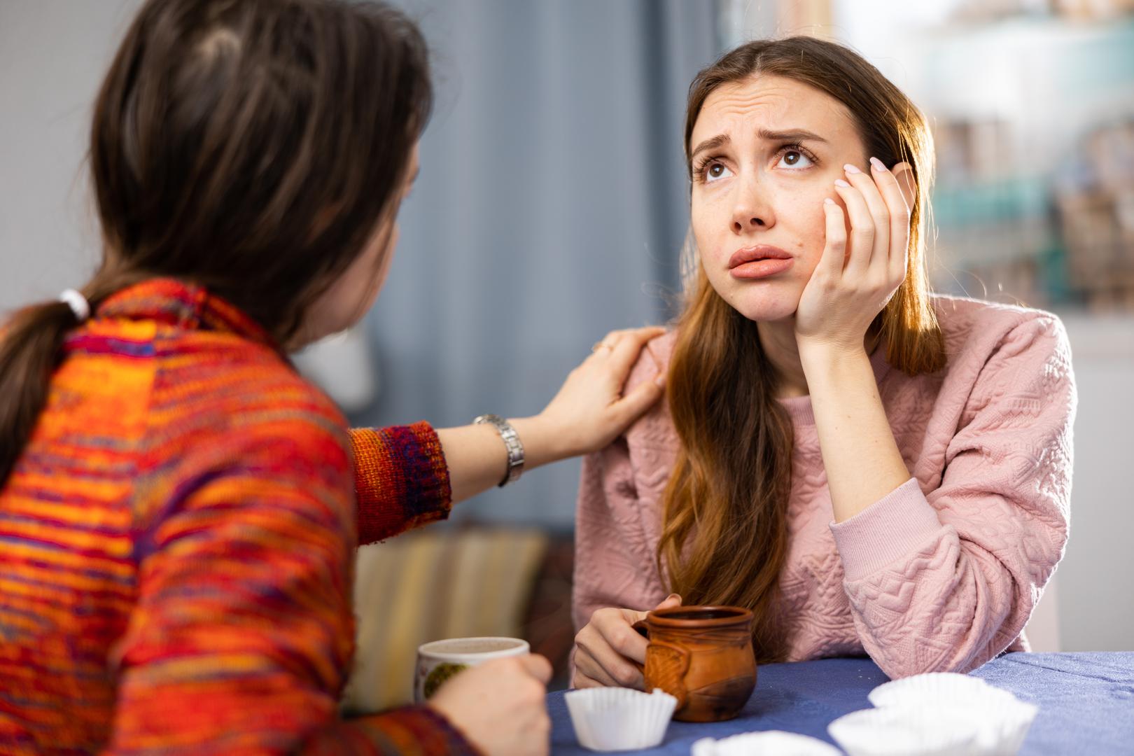 Djevica: Djevice su perfekcionisti, stoga nije ni čudo da imaju tendenciju u svemu pronaći nešto pogrešno i prigovarati čak i za najsitnije detalje.