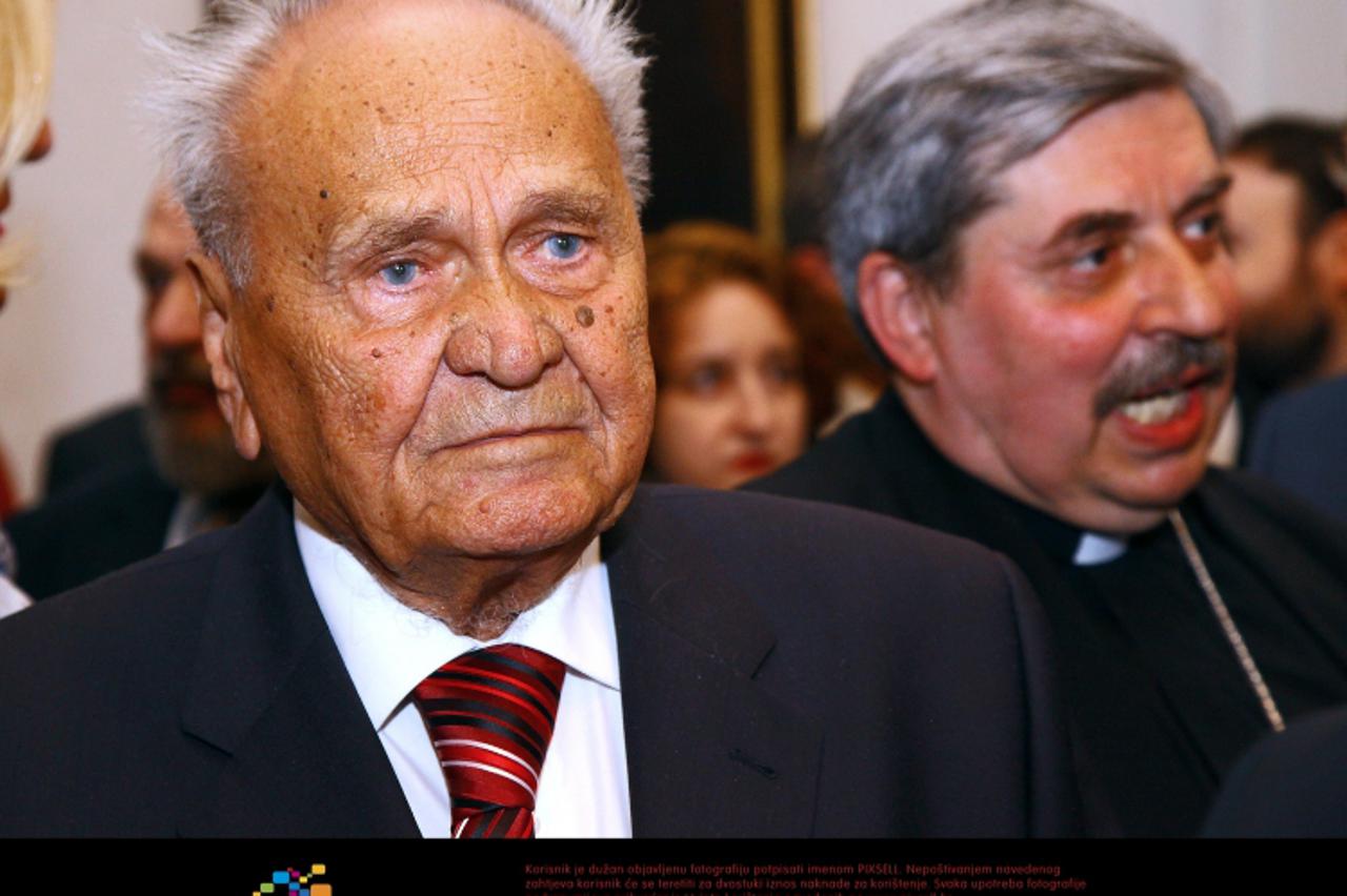 '30.05.2012., Zagreb - Predsjednik Hrvatskog sabora Boris Sprem, povodom dana Hrvatskog sabora, u dvorani  Ante Starcevica organizirao prijem za drzavne uglednike i diplomatski zbor, Josip Manolic .  