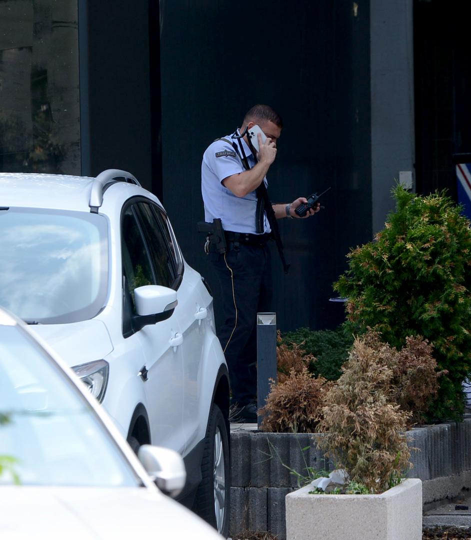 20.08.2024., Skoplje, Makedonija - Jedna osoba je ubijena ispred trgovackog centra Mavrovka u Skoplju. Nakon ubojstva pocinitelji su prilikom bijega pucali i na policiju, ali srecom niti jedan pripadnik MUP-a nije ozlijedjen. Photo: STR 1234/PIXSELL