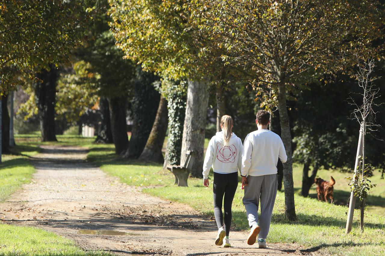 Karlovac: Sun?an jesenski dan