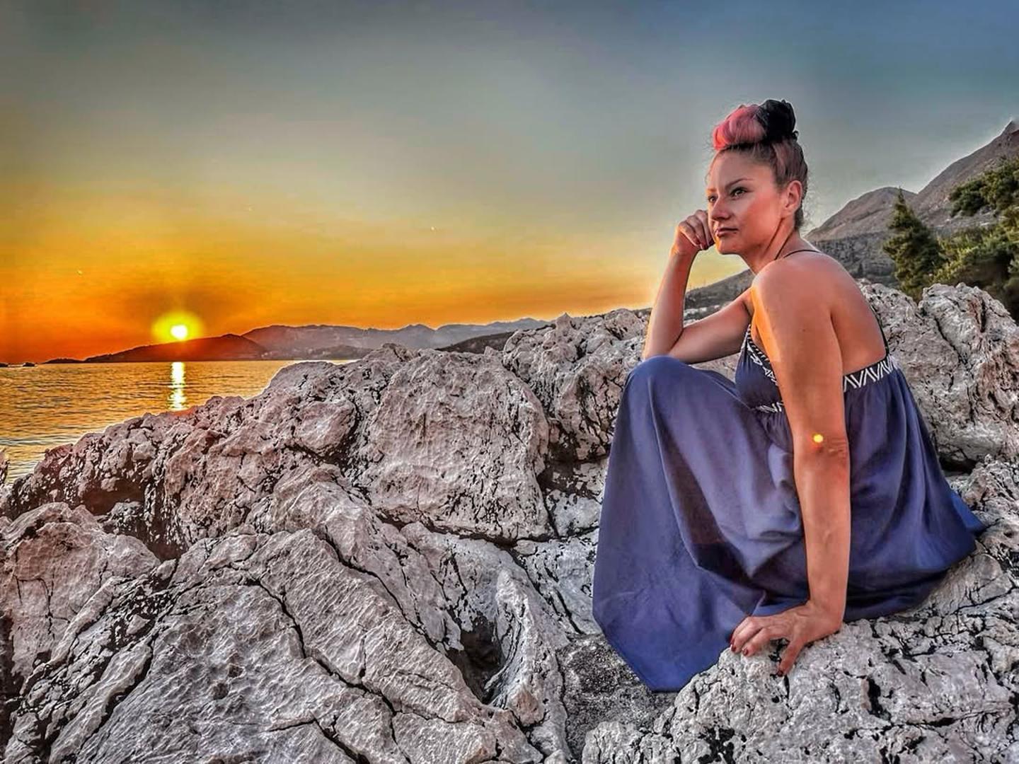 Teenah (Valentina Gyerek) - Aurora