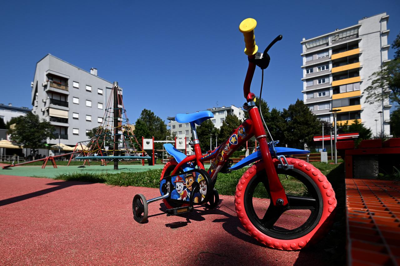 Zagreb: Dječji park na Selskoj zatvoren zbog opasnosti od pada grana