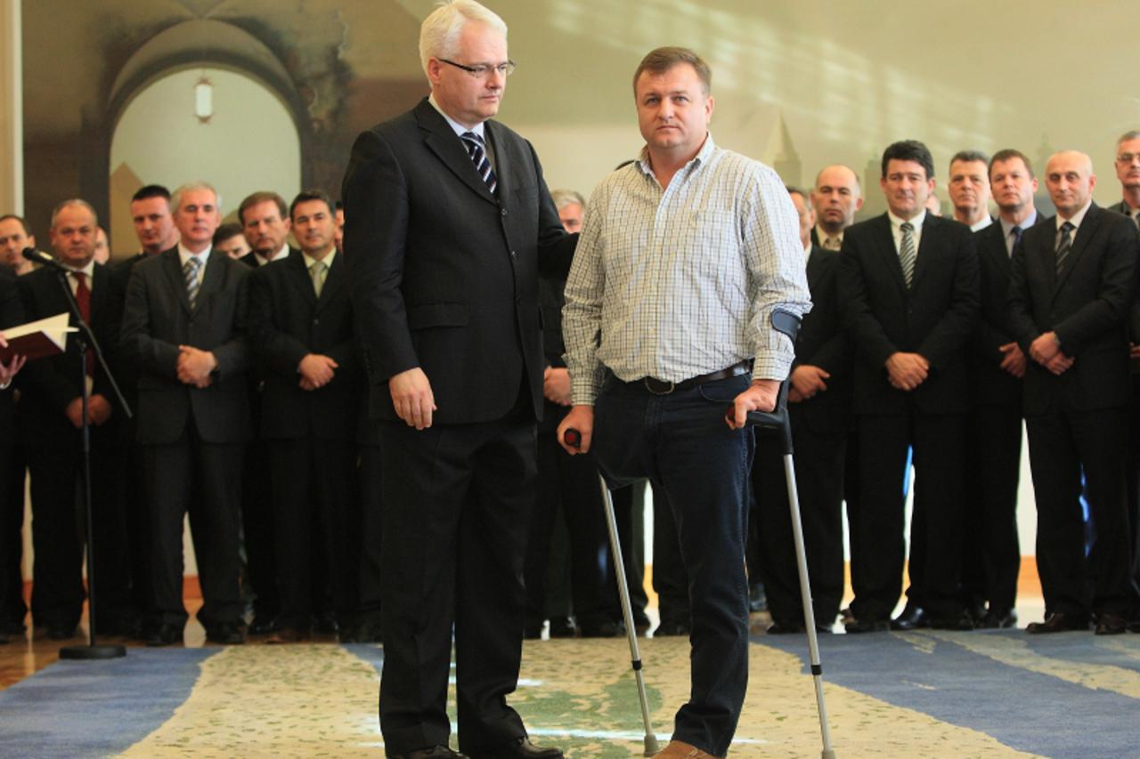 \'17.01.2011.,,Zagreb -  Svecani prijem Predsjednika Ive Josipovica  povodom 18. obiljetnice vojno redarstvene akcije Maslenica. Tom prilikom Predsjednik Ivo Josipovic odlikovao je zasluzne pripadnike