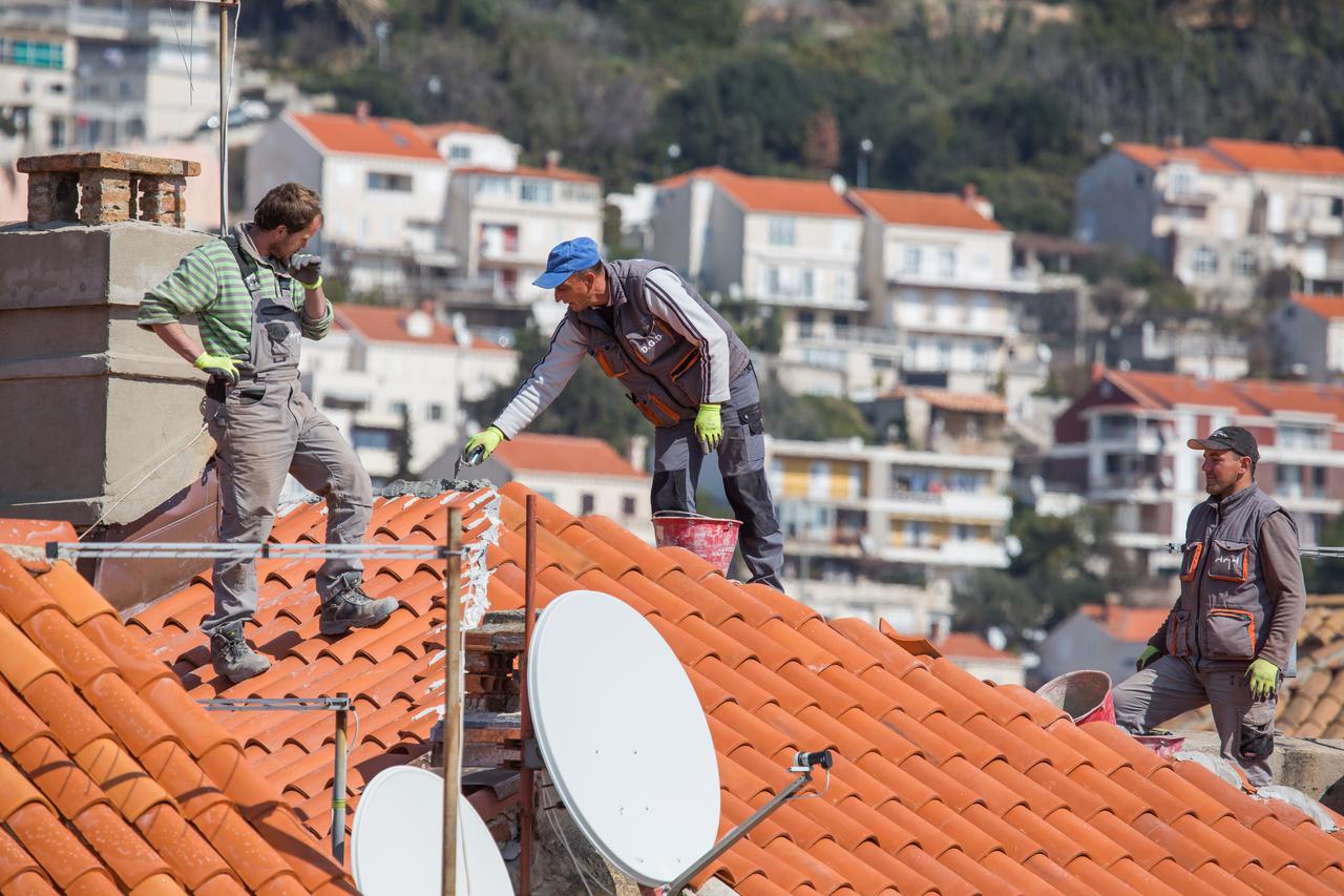 Dubrovnik: Pogled na grad sa zidina