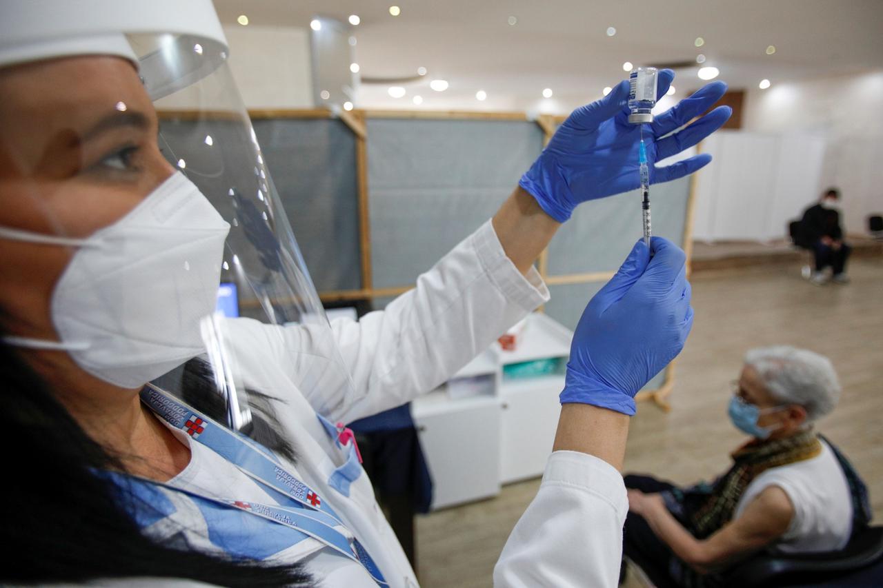 Mass COVID-19 inoculation program in Podgorica