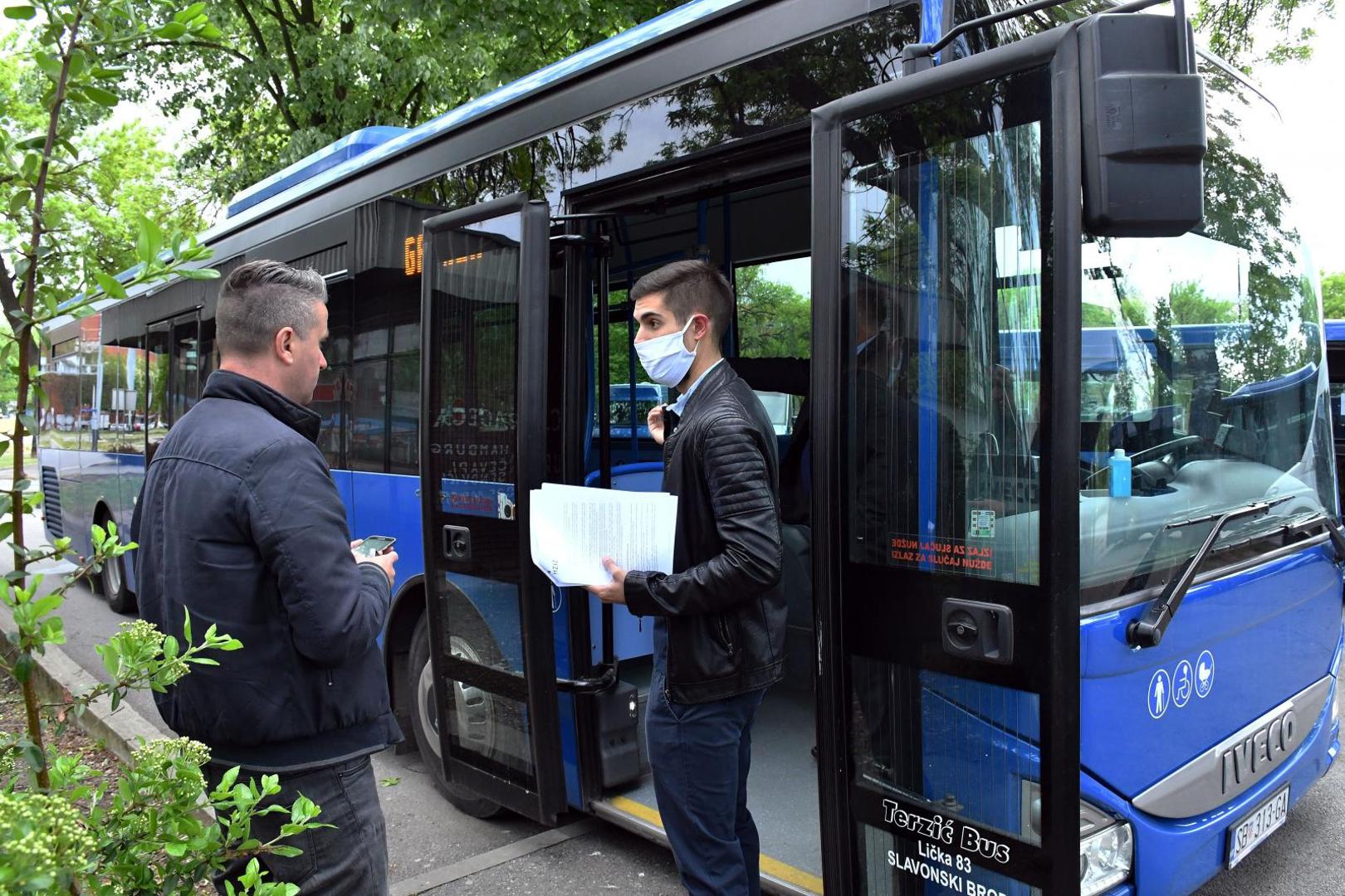 26.04.2020,. Slavonski Brod - U autoprijevoznickoj tvrtki Terzic bus spremni su za ponovno organiziranje javnog gradskog prijevoza uz pridrzavanje svih propisanih protuepidemijskih mjera i preporuka. 
Photo: Ivica Galovic/PIXSELL