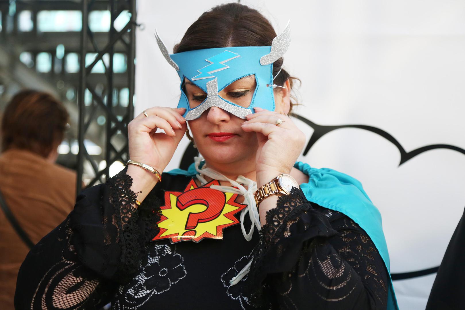 07.10.2017., Sibenik - Na sajmu otocnih proizvoda ministrica regionalnoga razvoja i fondova Europske unije Gabrijela Zalac maskirala se u superjunakinju. Photo: Dusko Jaramaz/PIXSELL