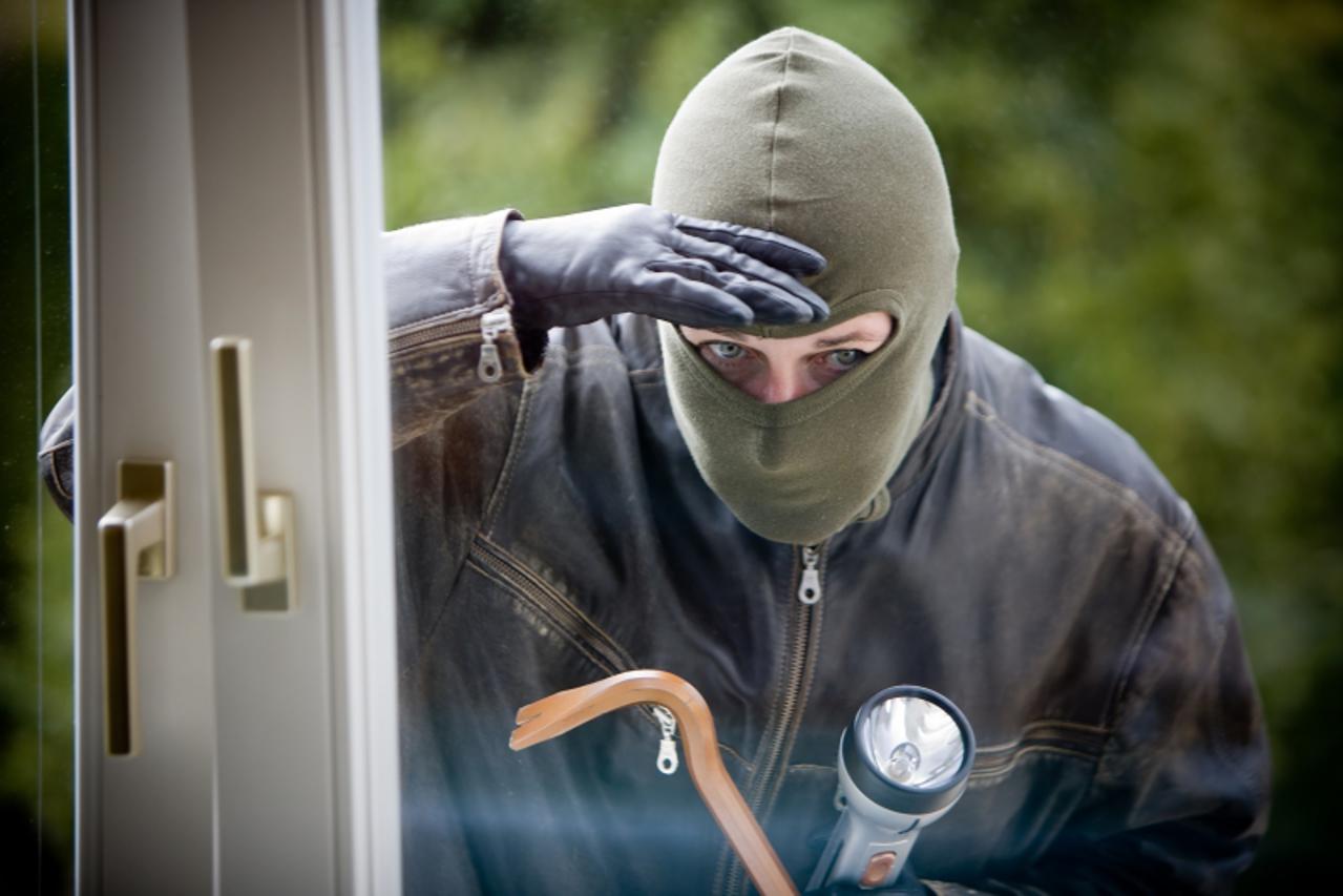 provalnik