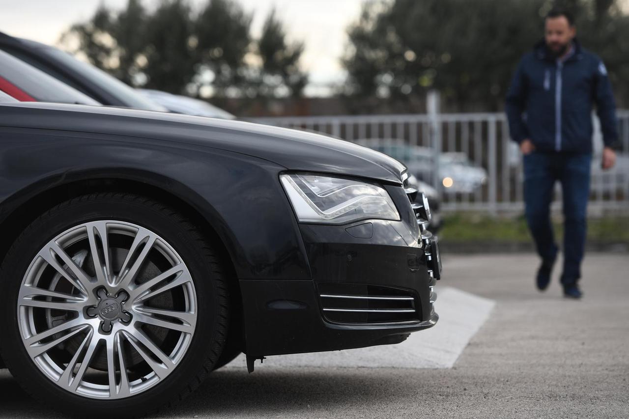 Šibenik: Nedostatak rabljenih vozila doveo je do velikog rasta cijena istih