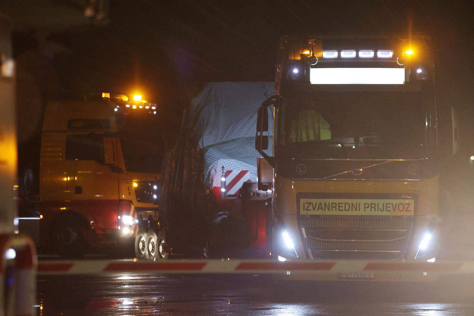 10.12.2023, Rijeka -  Konvoj sastavljen od sedam kamiona i 22 Bradleya krenuo iz rijecke luke prema Slavonskom Brodu.  Photo: Nel Pavletic/PIXSELL