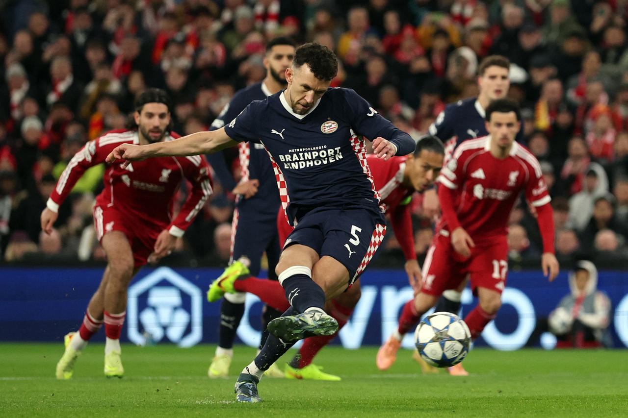 UEFA Champions League - Liverpool v PSV Eindhoven